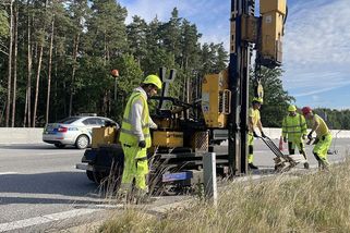 Na části dálnice D3 mohou řidiči zkušebně jezdit 150 km v hodině - Novinky